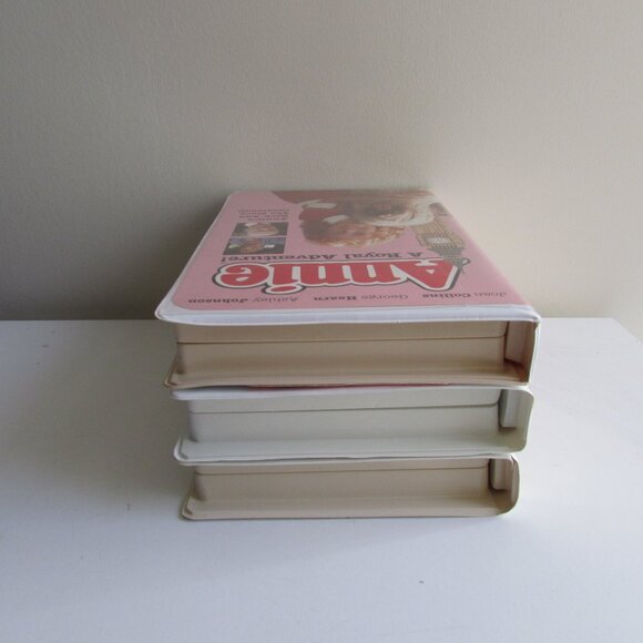 VHS Tapes - Annie grouping - Picture 10 of 10